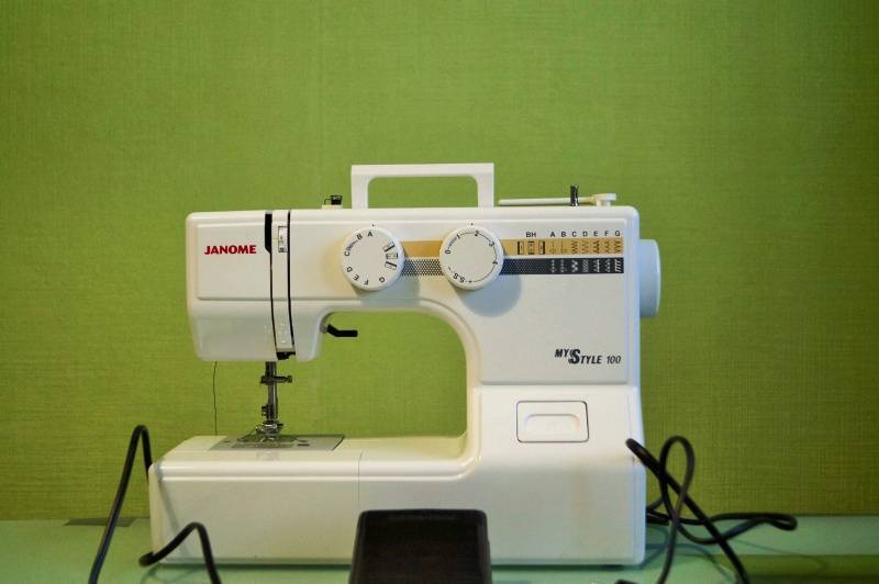 Швейные машинки janome: как выбрать лучшую для дома + обзор моделей и отзывы