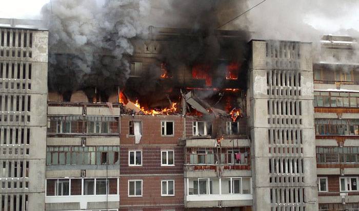 Куда жаловаться на запах в подъезде: три варианта подачи жалобы